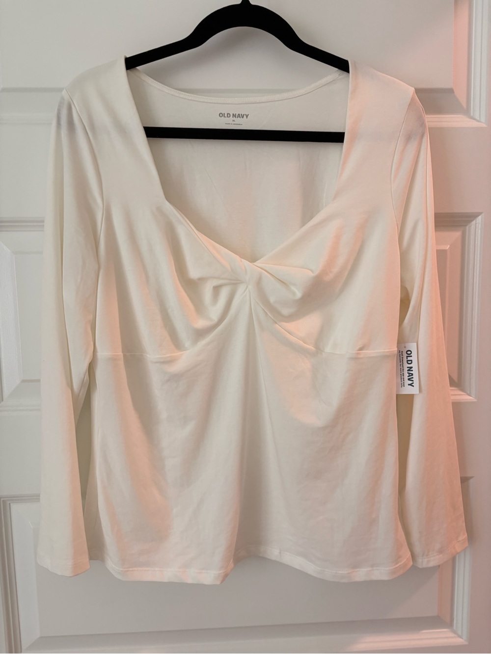 Old Navy Twist Front Long Sleeve Top Size XL Sea Salt Off White NWT